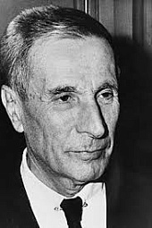 Буццати Дино